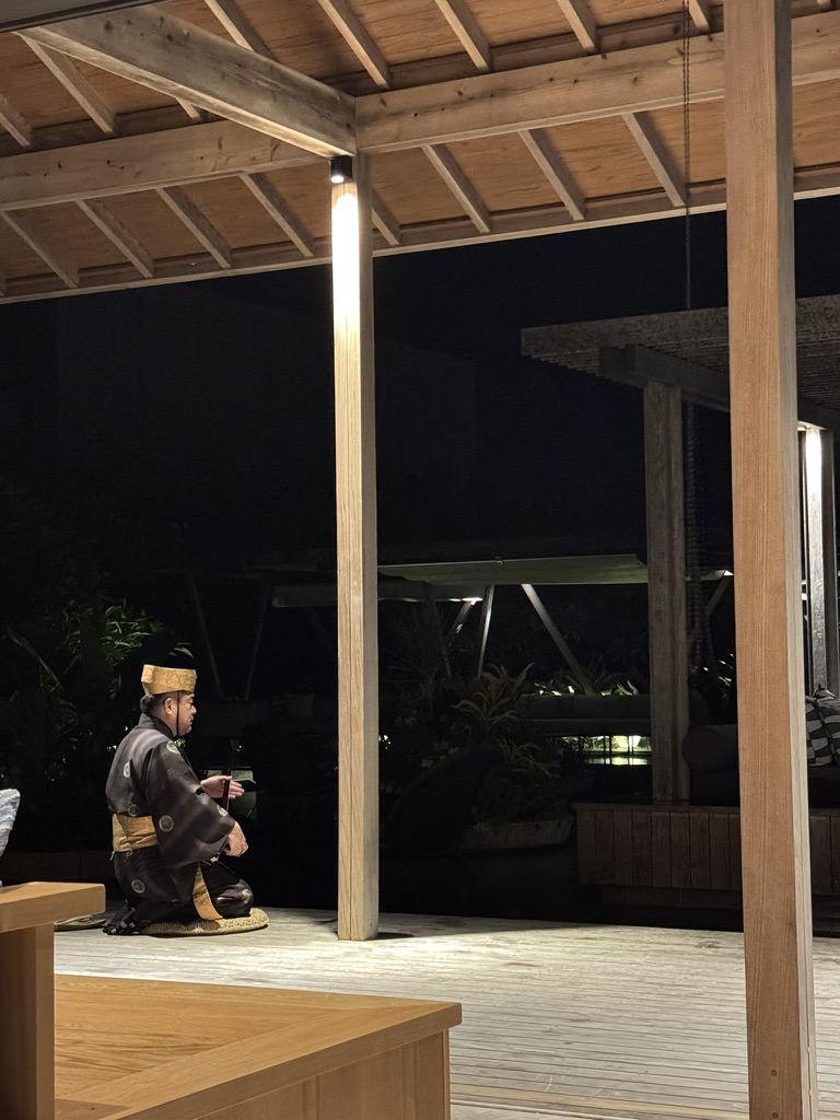 星のや沖縄 ラウンジでの三線生演奏