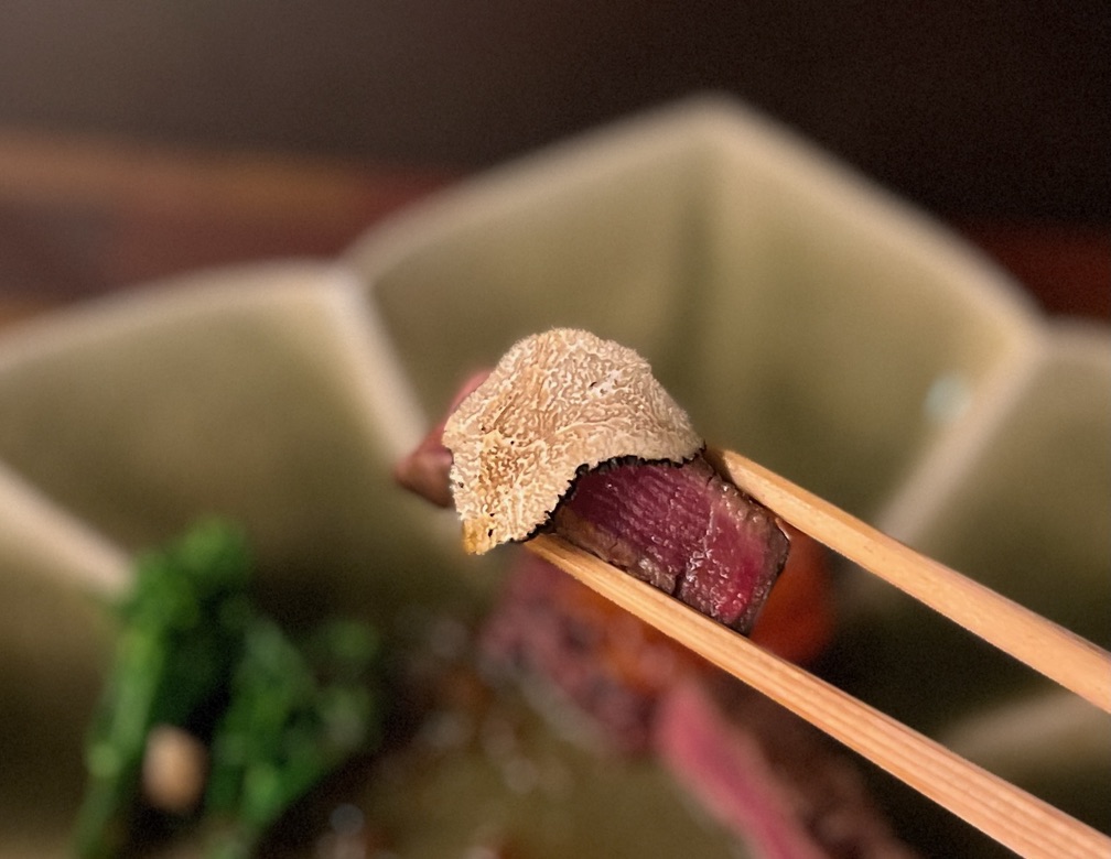 こちらが私のヒレ肉。旨味が凝縮され、トリュフとの相性も抜群でした!