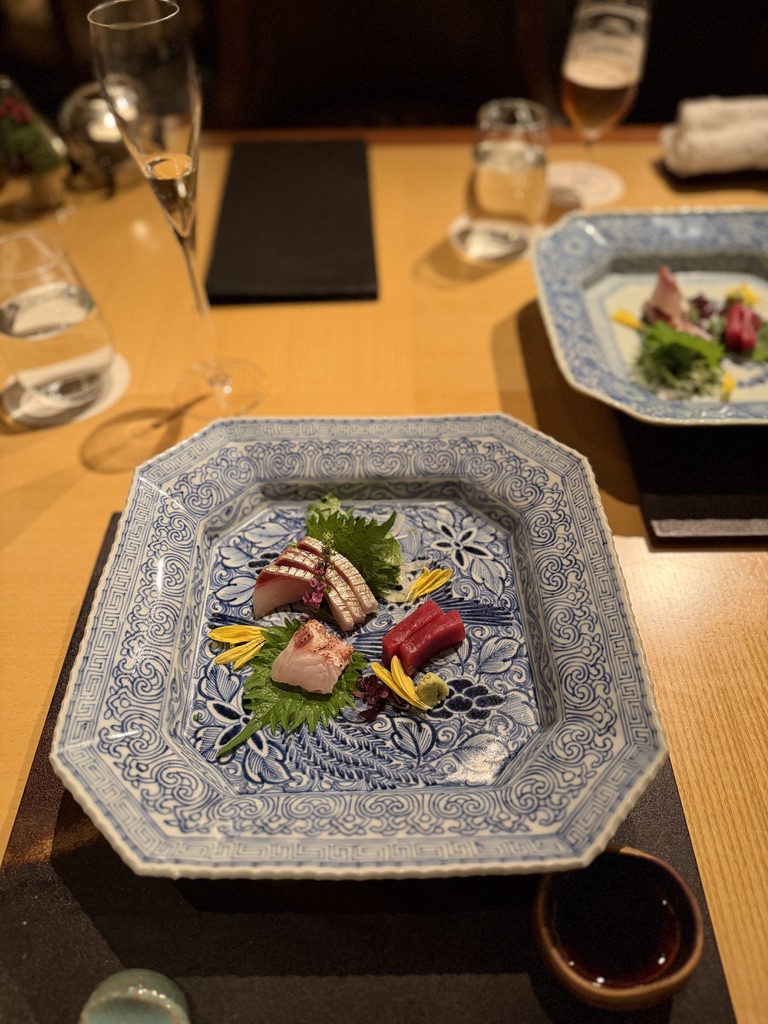 ザ・リッツ・カールトン京都 水暉 お造り 鮮魚の三種盛り 有田焼の器